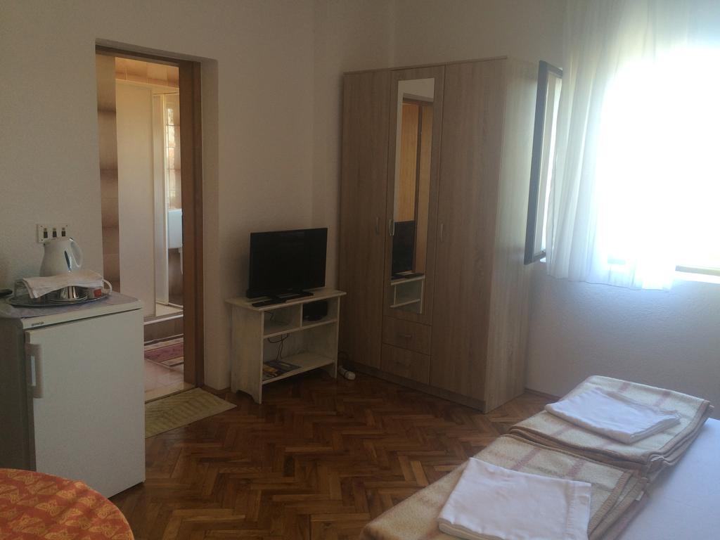 Apartments Radulovic Biograd Na Moru Exterior foto